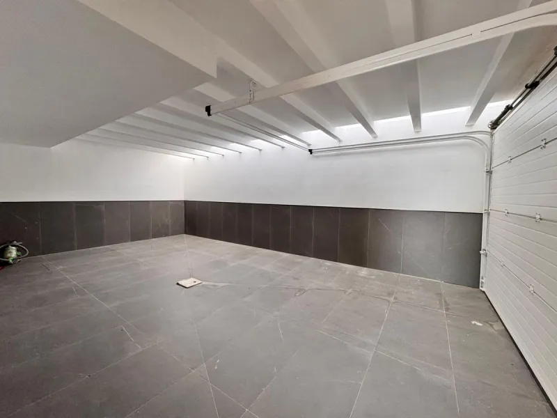 House - Detached Villa в продаже в Fuengirola, Málaga. В доме 3 спален и 4 ванных комнат. Площадь дома 435 м²