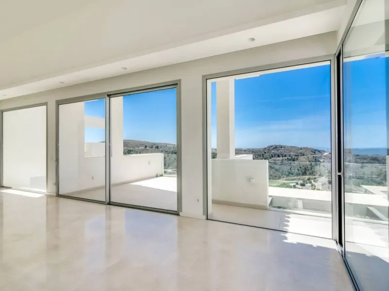 Luxury 4-Bedroom Penthouse for Sale in Marbella Club Hills