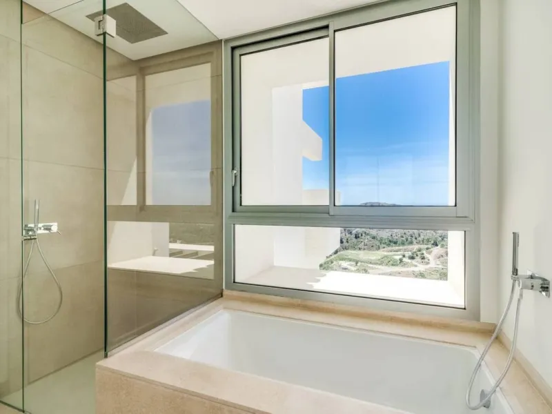 Luxury 4-Bedroom Penthouse for Sale in Marbella Club Hills