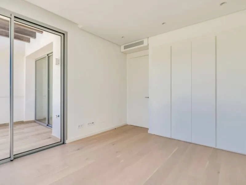 Luxury 4-Bedroom Penthouse for Sale in Marbella Club Hills