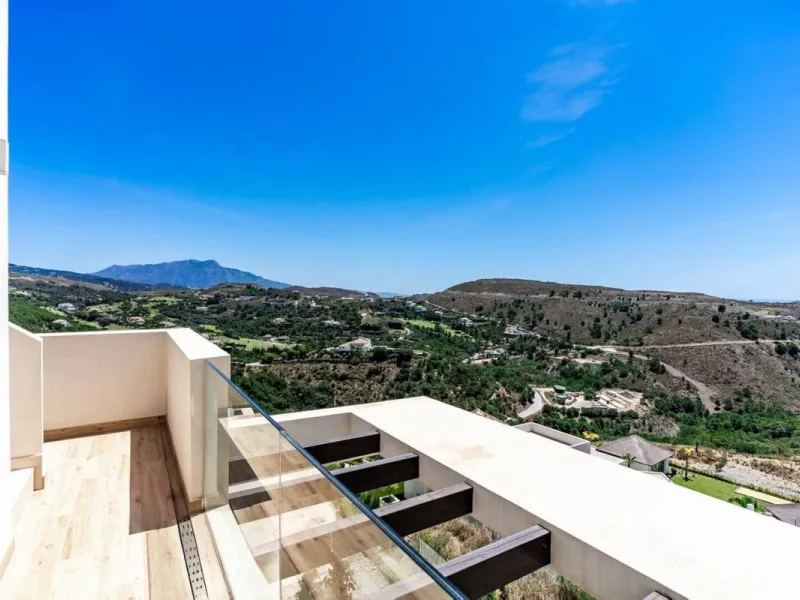 Luxury 4-Bedroom Penthouse for Sale in Marbella Club Hills