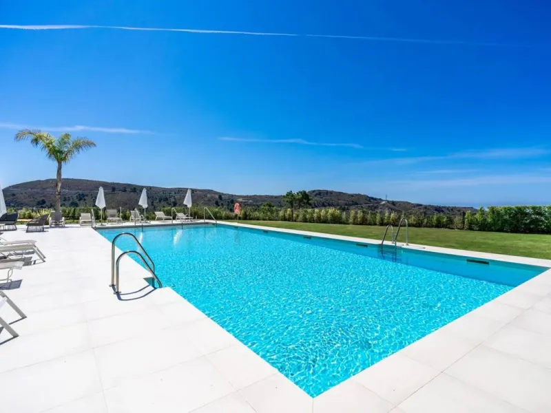 Luxury 4-Bedroom Penthouse for Sale in Marbella Club Hills