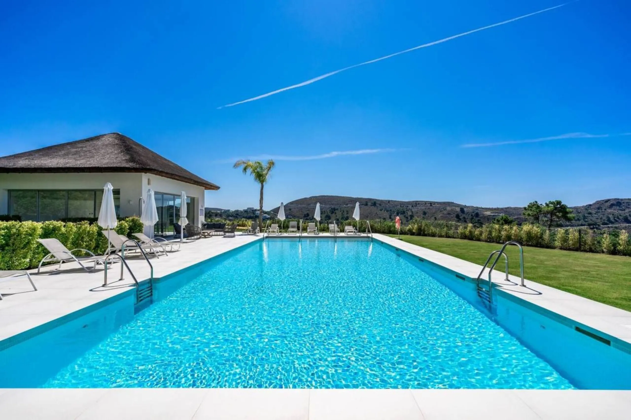 Luxury 4-Bedroom Penthouse for Sale in Marbella Club Hills