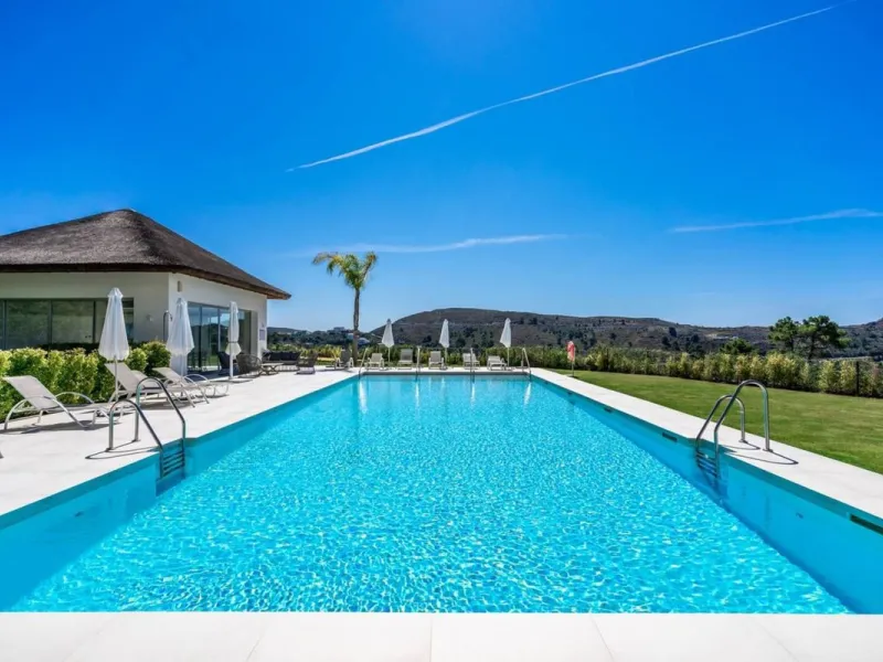Luxury 4-Bedroom Penthouse for Sale in Marbella Club Hills