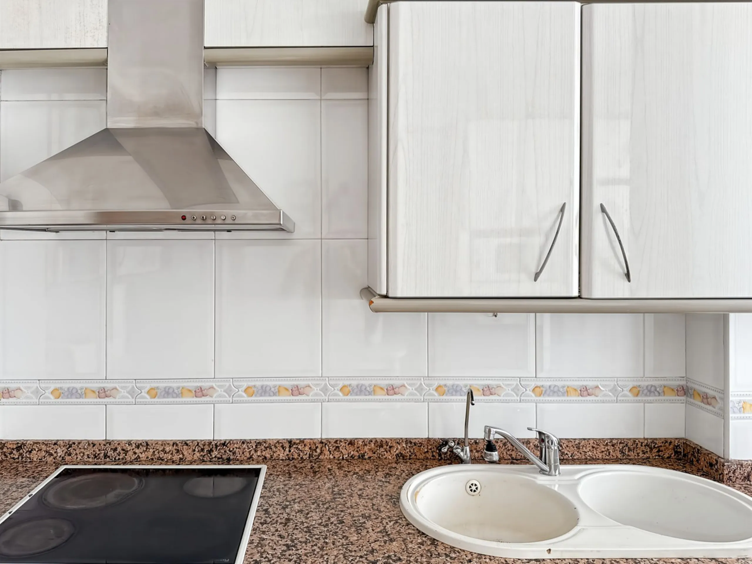 Apartment - Top Floor Apartment в продаже в Málaga, Málaga. В доме 4 спален и 2 ванных комнат. Площадь дома 134 м²