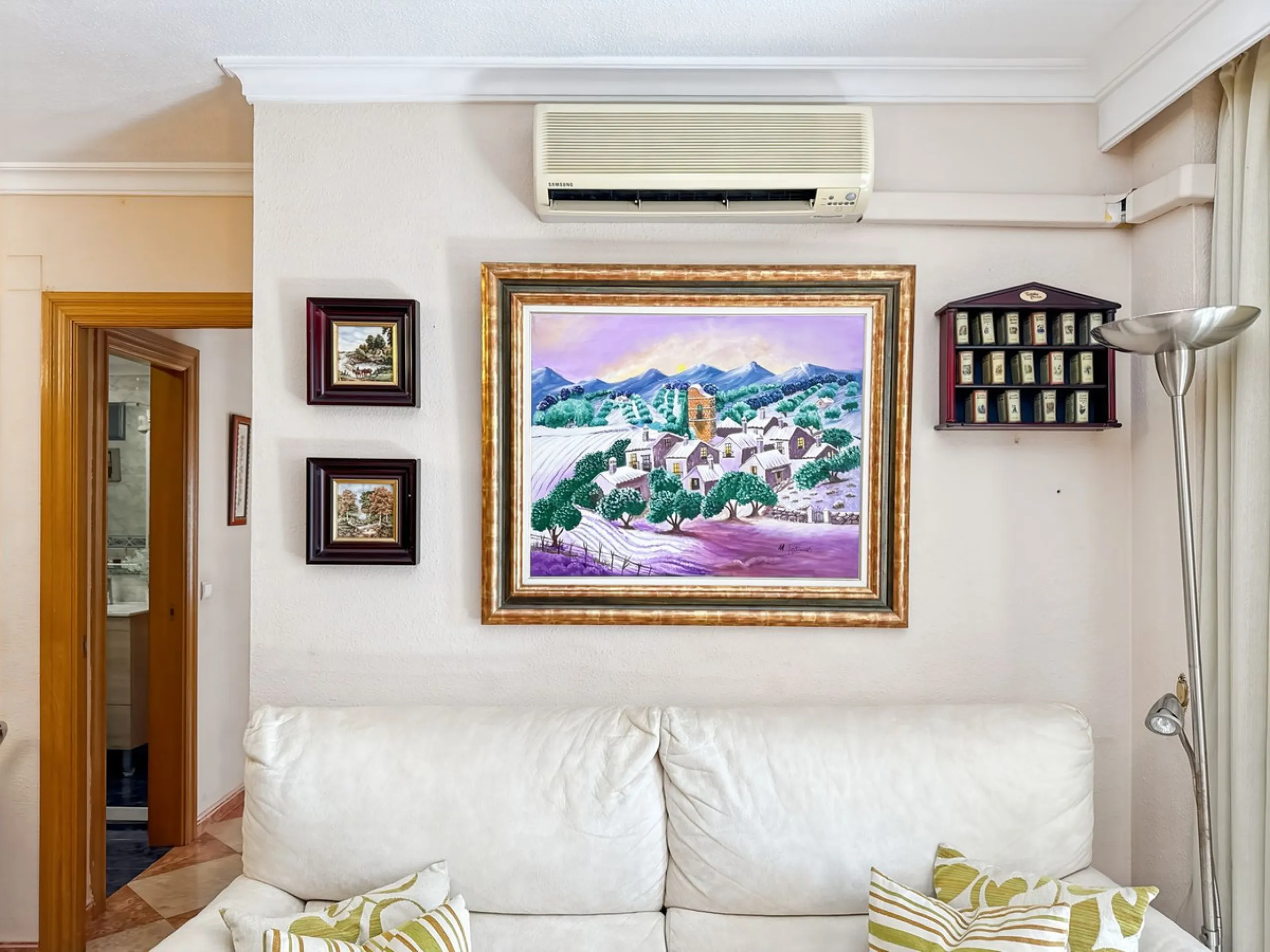 Apartment - Top Floor Apartment в продаже в Málaga, Málaga. В доме 4 спален и 2 ванных комнат. Площадь дома 134 м²