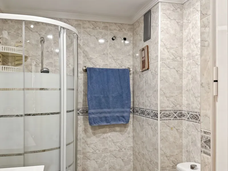 Apartment - Top Floor Apartment в продаже в Málaga, Málaga. В доме 4 спален и 2 ванных комнат. Площадь дома 134 м²