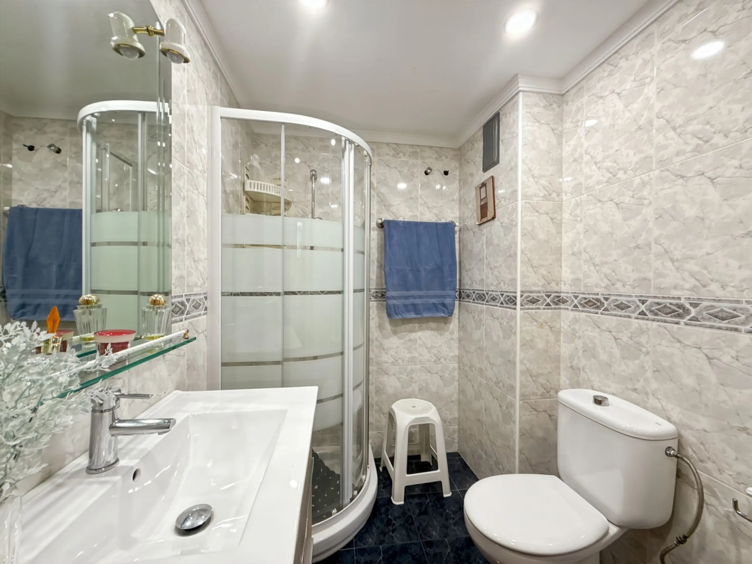 Apartment - Top Floor Apartment в продаже в Málaga, Málaga. В доме 4 спален и 2 ванных комнат. Площадь дома 134 м²