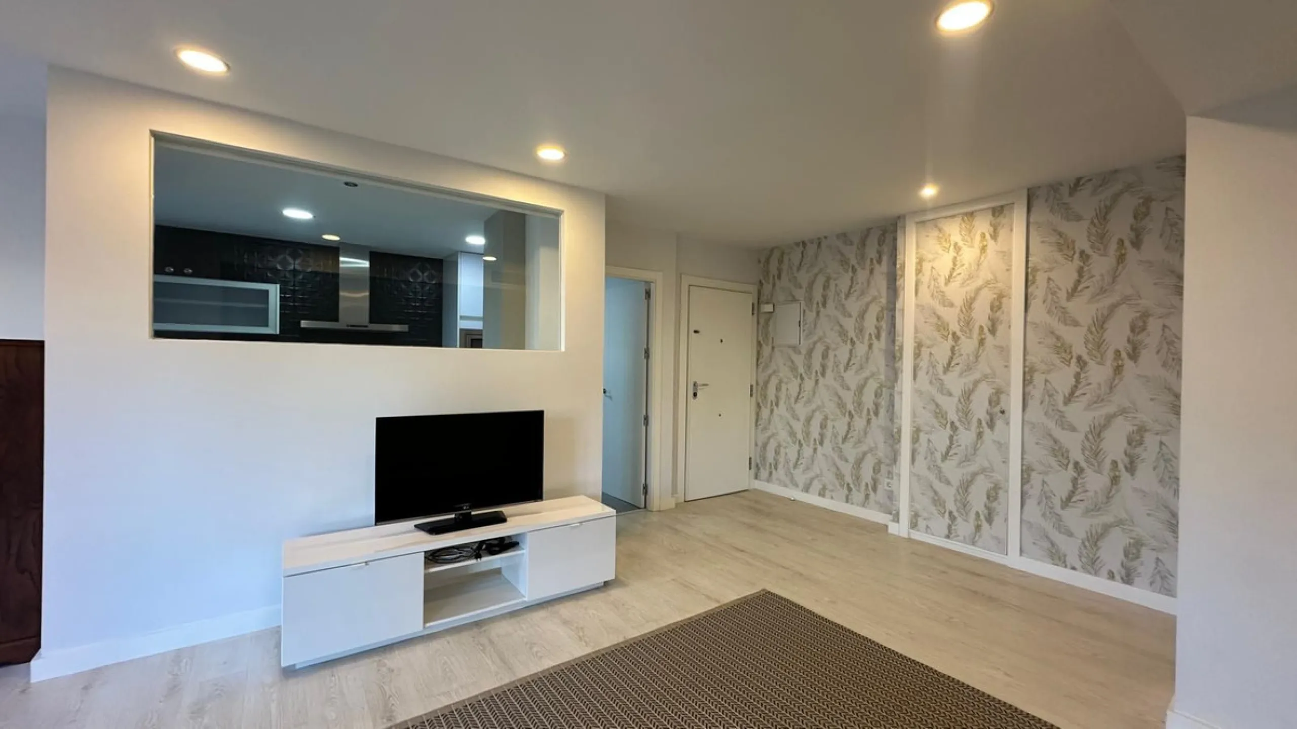 Middle Floor Apartment, Pedregalejo, Málaga Ciudad.