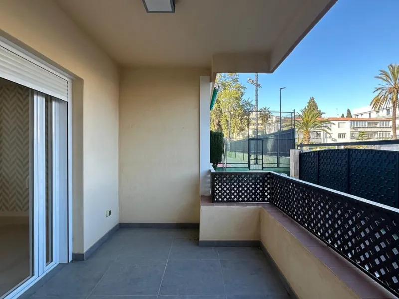 Middle Floor Apartment, Pedregalejo, Málaga Ciudad.