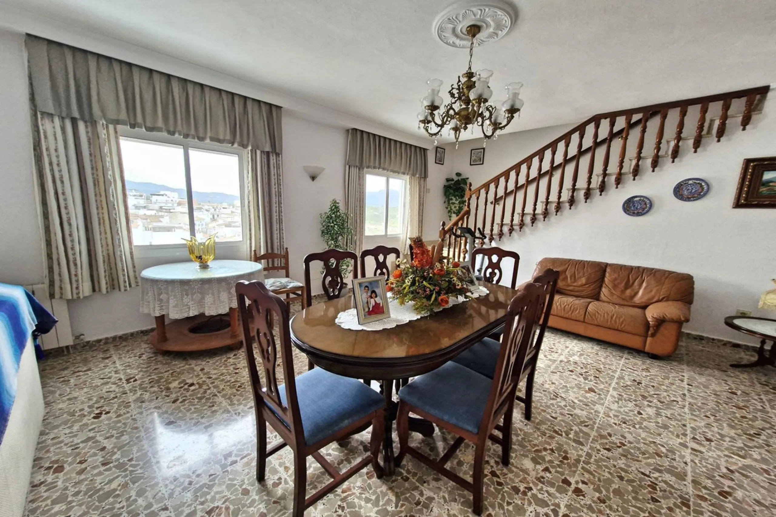 Spacious 7-Bedroom Townhouse with Garage, Garden, Wine Cellar & Panoramic Roof Terrace in Guaro Village.