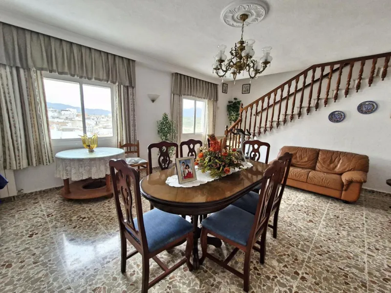Spacious 7-Bedroom Townhouse with Garage, Garden, Wine Cellar & Panoramic Roof Terrace in Guaro Village.