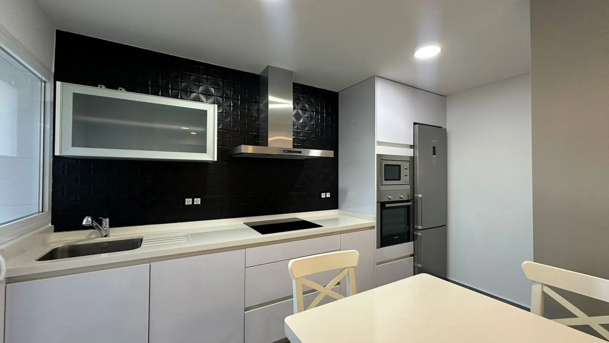 Middle Floor Apartment, Pedregalejo, Málaga Ciudad.