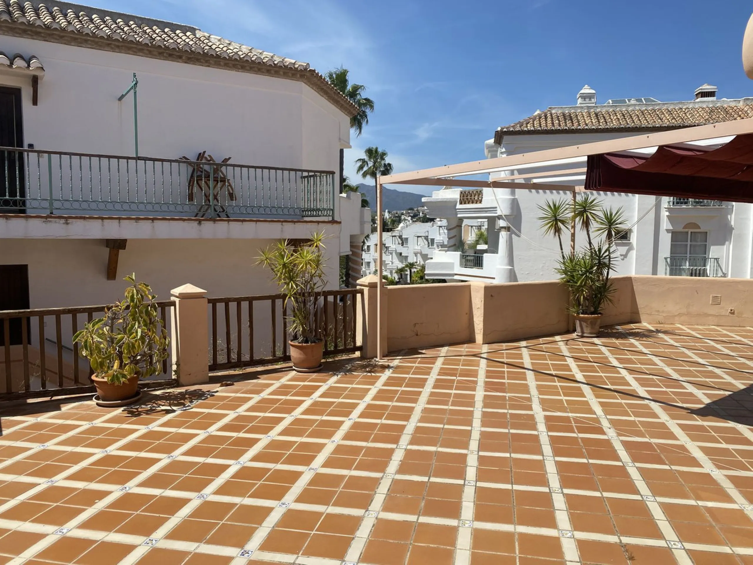 A UNIQUE OPPORTUNITY TO ACQUIRE LANDMARK COMMERCIAL PREMISES ON THE FAMOUS MIJAS GOLF.  RESTAURANT, SPA FACILITIES, AND CLUBHOUSE .
