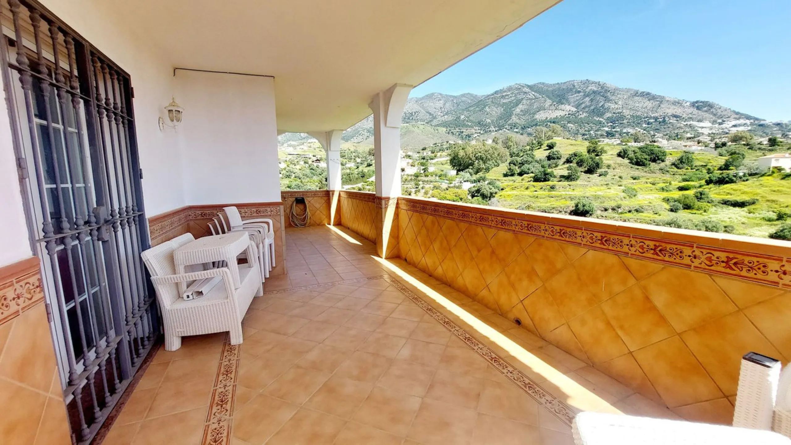 Country Estate with Two Independent Houses and Sea Views – Mijas, Costa del Sol