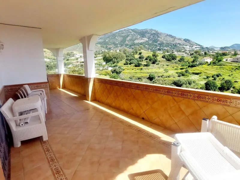Country Estate with Two Independent Houses and Sea Views – Mijas, Costa del Sol