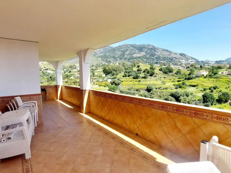 Country Estate with Two Independent Houses and Sea Views – Mijas, Costa del Sol