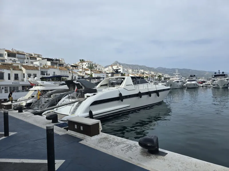 This 26m x 5.8m mooring is situated on the most desirable jetty in the exclusive and highly sought after Puerto Banus Marina  Super-chic and well-protected, this marina is probably the best-known in Spain, and, in providing berths of up to 50m, attracts t