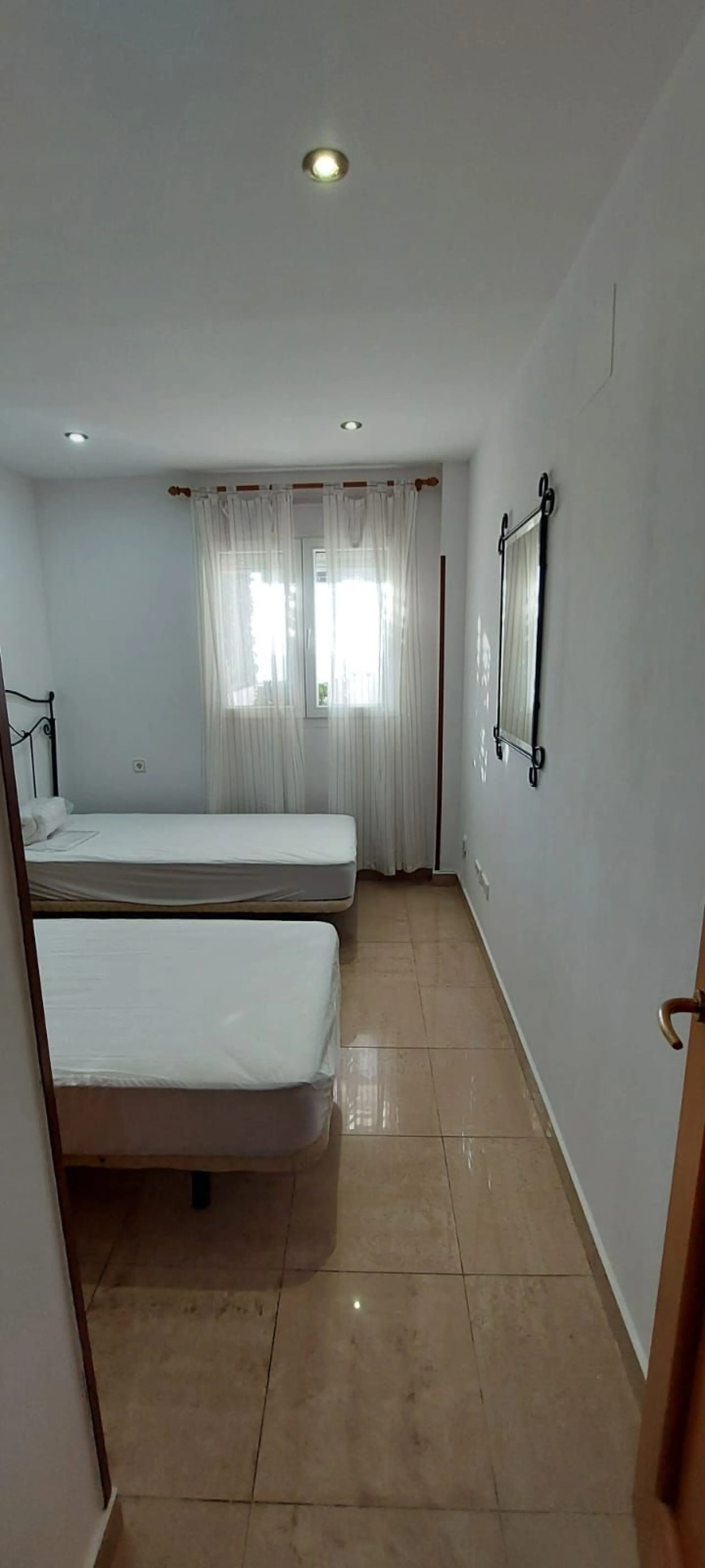 Middle Floor Apartment, Manilva, Costa del Sol.