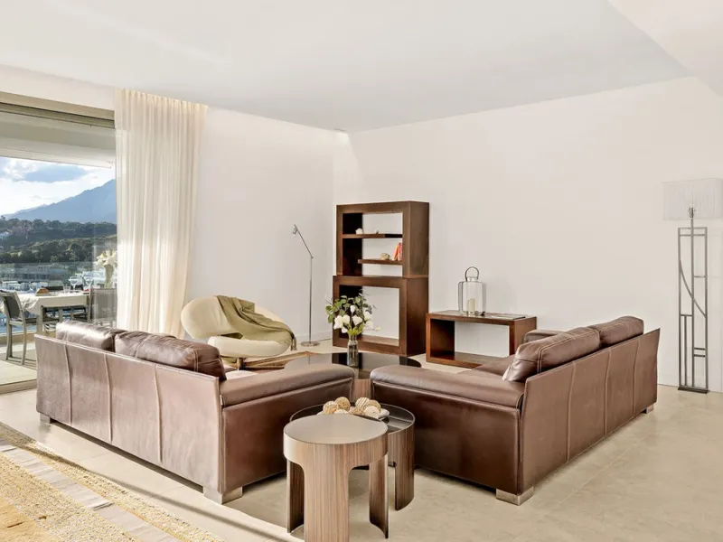 STUNNING 4-BEDROOM APARTMENT WITH PANORAMIC VIEWS | SANTA CLARA, MARBELLA | 1.895.000€
