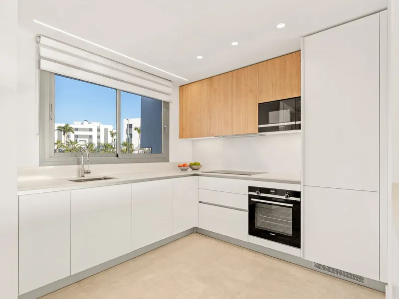 STUNNING 4-BEDROOM APARTMENT WITH PANORAMIC VIEWS | SANTA CLARA, MARBELLA | 1.895.000€