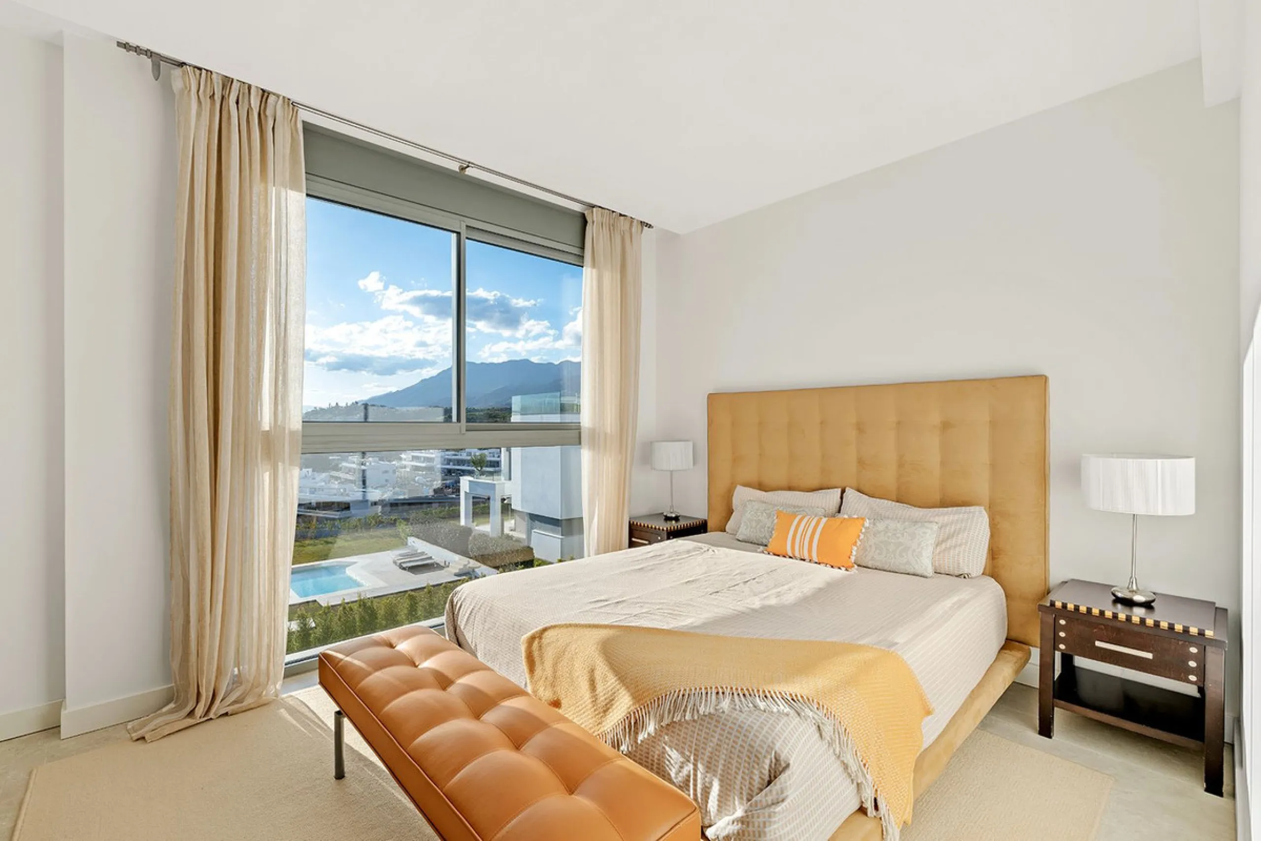 STUNNING 4-BEDROOM APARTMENT WITH PANORAMIC VIEWS | SANTA CLARA, MARBELLA | 1.895.000€