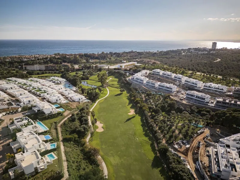STUNNING 4-BEDROOM APARTMENT WITH PANORAMIC VIEWS | SANTA CLARA, MARBELLA | 1.895.000€