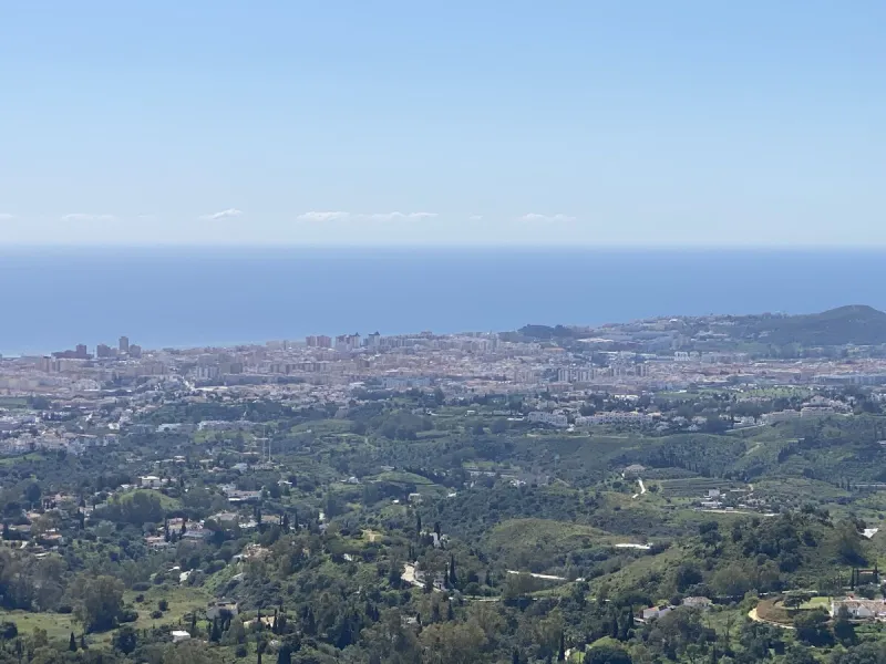 Three prime development plots totalling 6,100 sqm, offering breathtaking views near Mijas Pueblo, are available for sale.