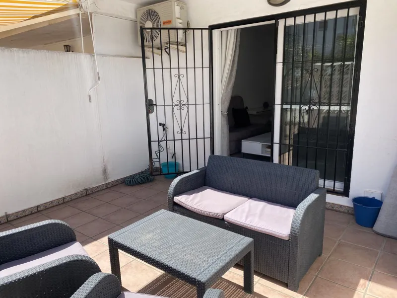House - Townhouse в продаже в Mijas, Málaga. В доме 3 спален и 2 ванных комнат. Площадь дома 151 м²