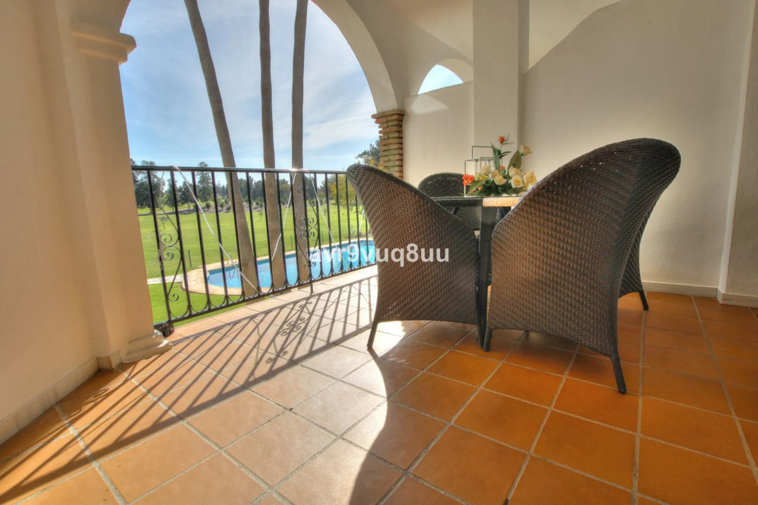 Apartment - Middle Floor Apartment в продаже в Mijas, Málaga. В доме 2 спален и 2 ванных комнат. Площадь дома 75 м². Площадь участка 152 м²