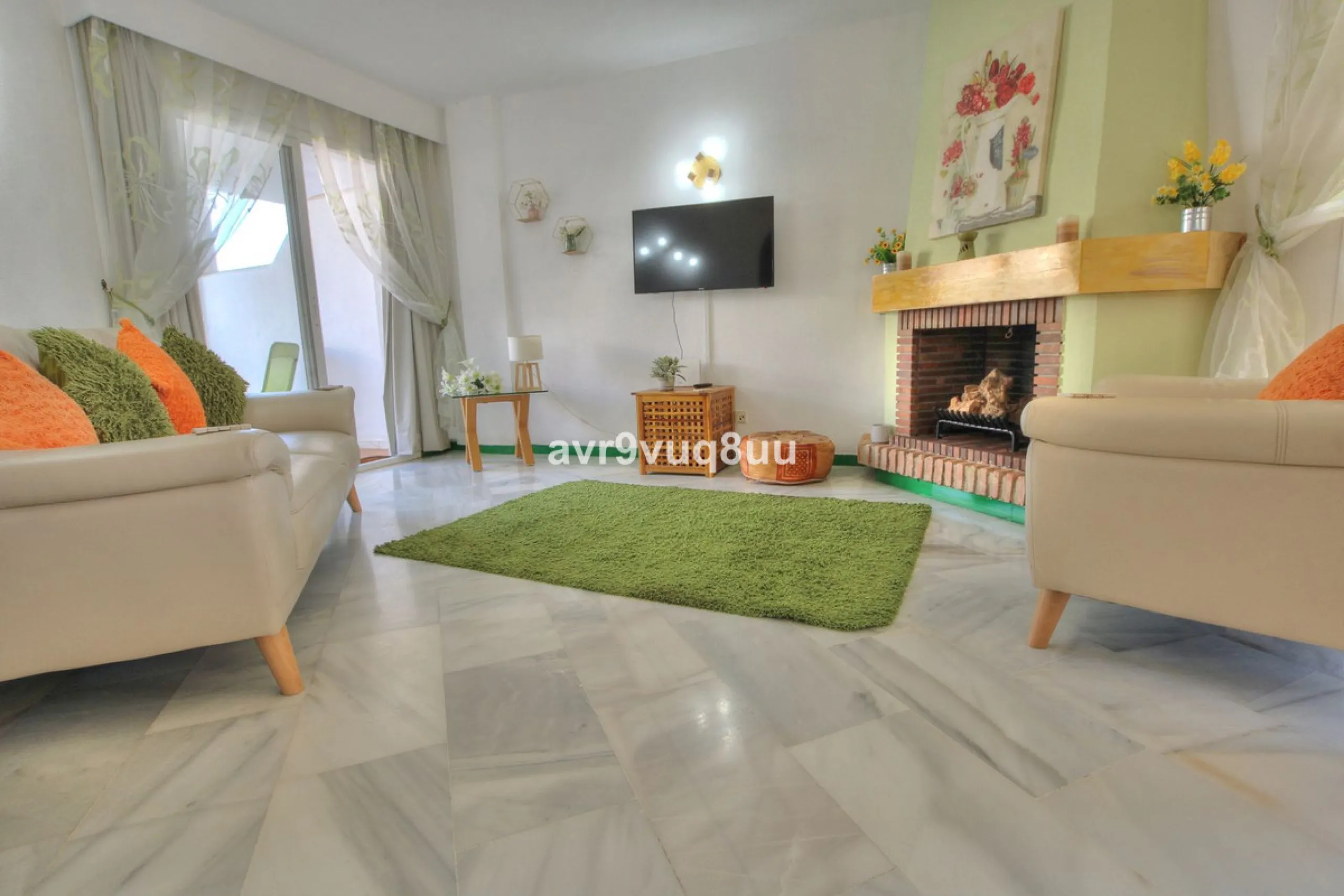 Apartment - Middle Floor Apartment в продаже в Mijas, Málaga. В доме 2 спален и 2 ванных комнат. Площадь дома 75 м². Площадь участка 152 м²