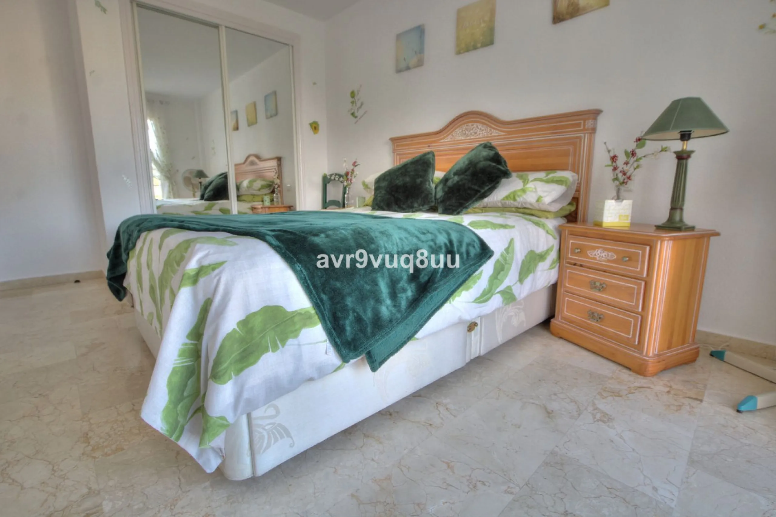 Apartment - Middle Floor Apartment в продаже в Mijas, Málaga. В доме 2 спален и 2 ванных комнат. Площадь дома 75 м². Площадь участка 152 м²