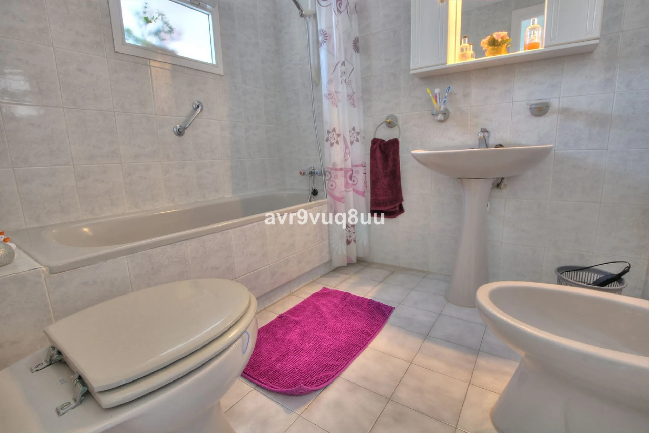 Apartment - Middle Floor Apartment в продаже в Mijas, Málaga. В доме 2 спален и 2 ванных комнат. Площадь дома 75 м². Площадь участка 152 м²