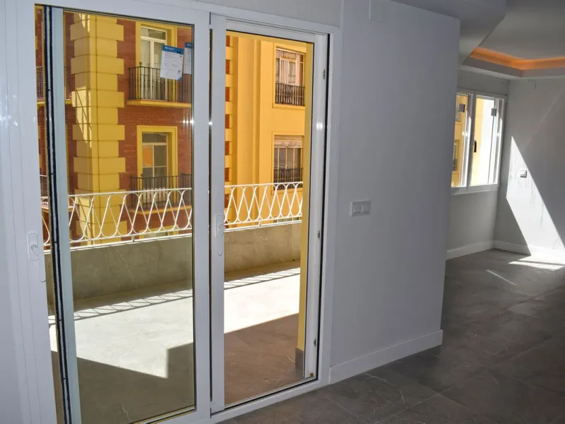 Middle Floor Apartment, Málaga Historic Centre calle Larios area, Costa del Sol.
