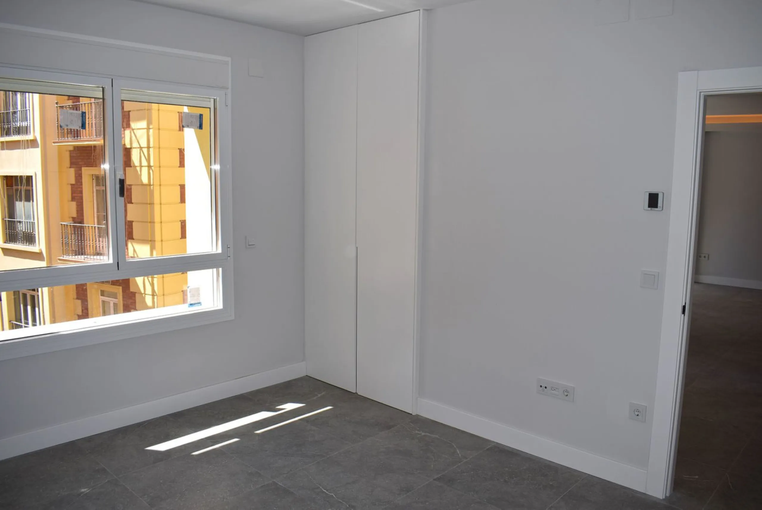 Middle Floor Apartment, Málaga Historic Centre calle Larios area, Costa del Sol.