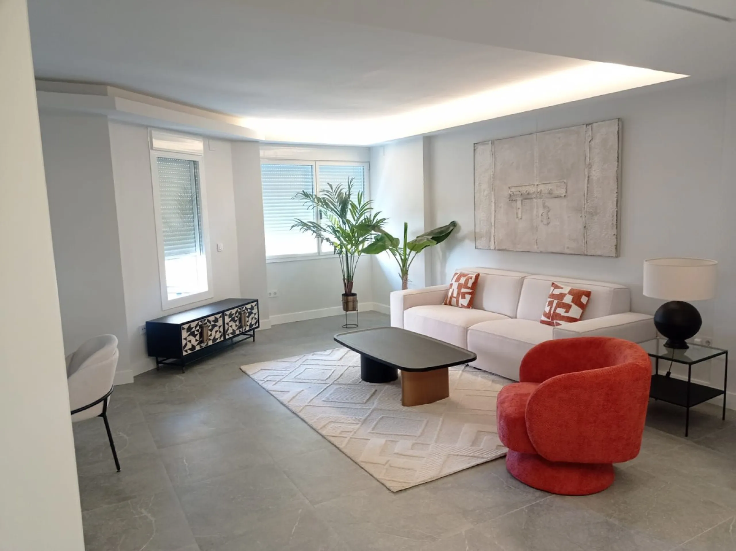 Middle Floor Apartment, Málaga Historic Centre calle Larios area, Costa del Sol.