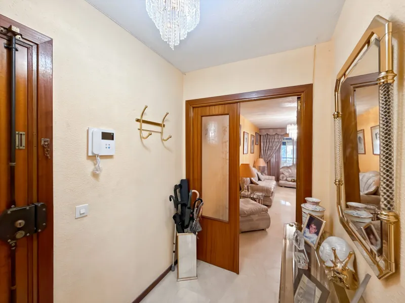 Imagine waking up every morning to the sea breeze on your skin. Living just 200 meters from the beach, in one of Málaga's most authentic—and up-and-coming—neighborhoods. Welcome to your new home on Héroes de Sostoa Street, in vibrant Perchel Sur: a place 