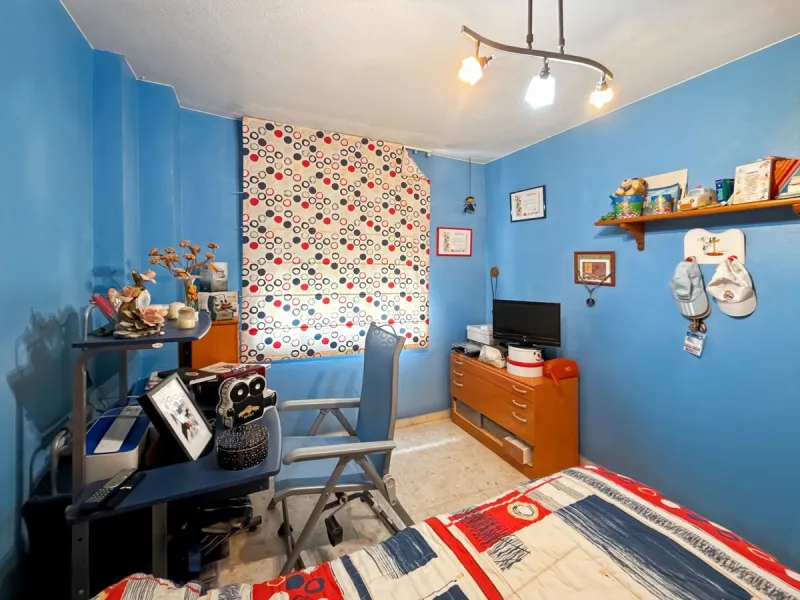 Imagine waking up every morning to the sea breeze on your skin. Living just 200 meters from the beach, in one of Málaga's most authentic—and up-and-coming—neighborhoods. Welcome to your new home on Héroes de Sostoa Street, in vibrant Perchel Sur: a place 