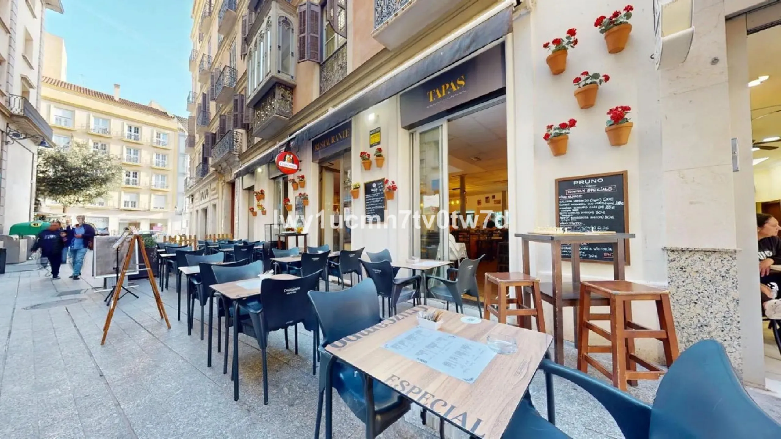 Commercial - Restaurant в продаже в Málaga, Málaga. Площадь дома 137 м²