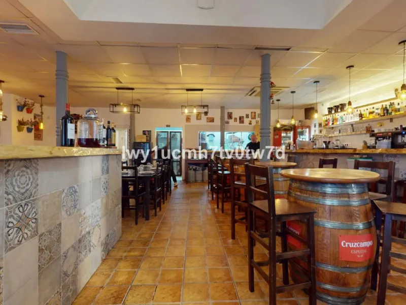 Commercial - Restaurant в продаже в Málaga, Málaga. Площадь дома 137 м²