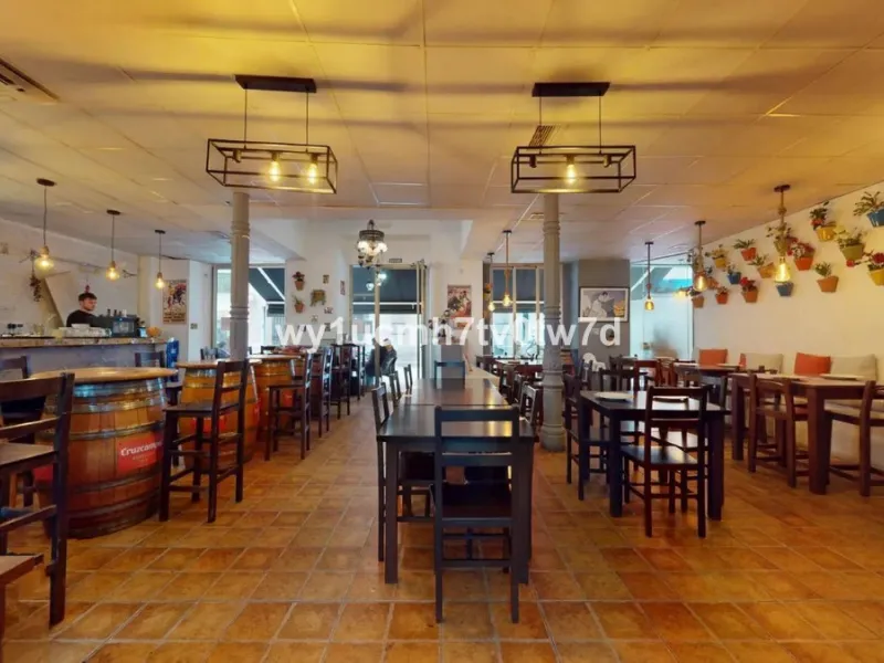 Commercial - Restaurant в продаже в Málaga, Málaga. Площадь дома 137 м²