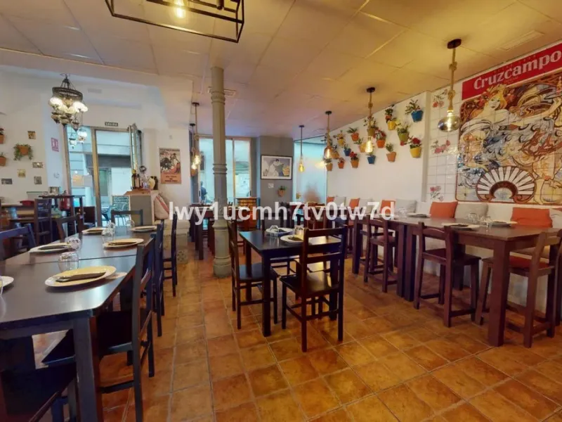 Commercial - Restaurant в продаже в Málaga, Málaga. Площадь дома 137 м²