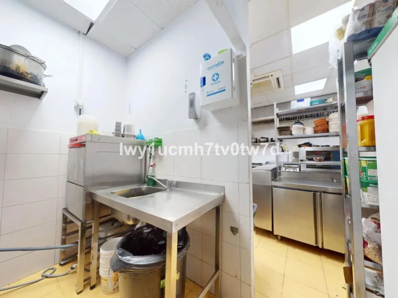 Commercial - Restaurant в продаже в Málaga, Málaga. Площадь дома 137 м²
