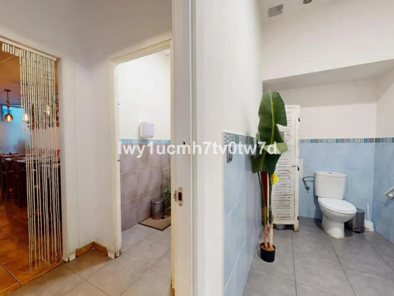 Commercial - Restaurant в продаже в Málaga, Málaga. Площадь дома 137 м²