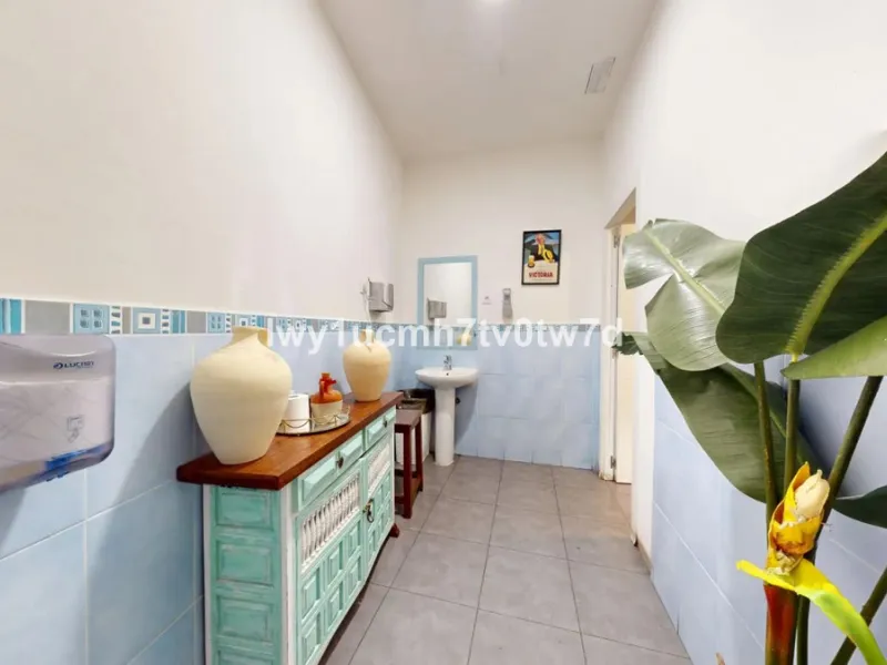 Commercial - Restaurant в продаже в Málaga, Málaga. Площадь дома 137 м²