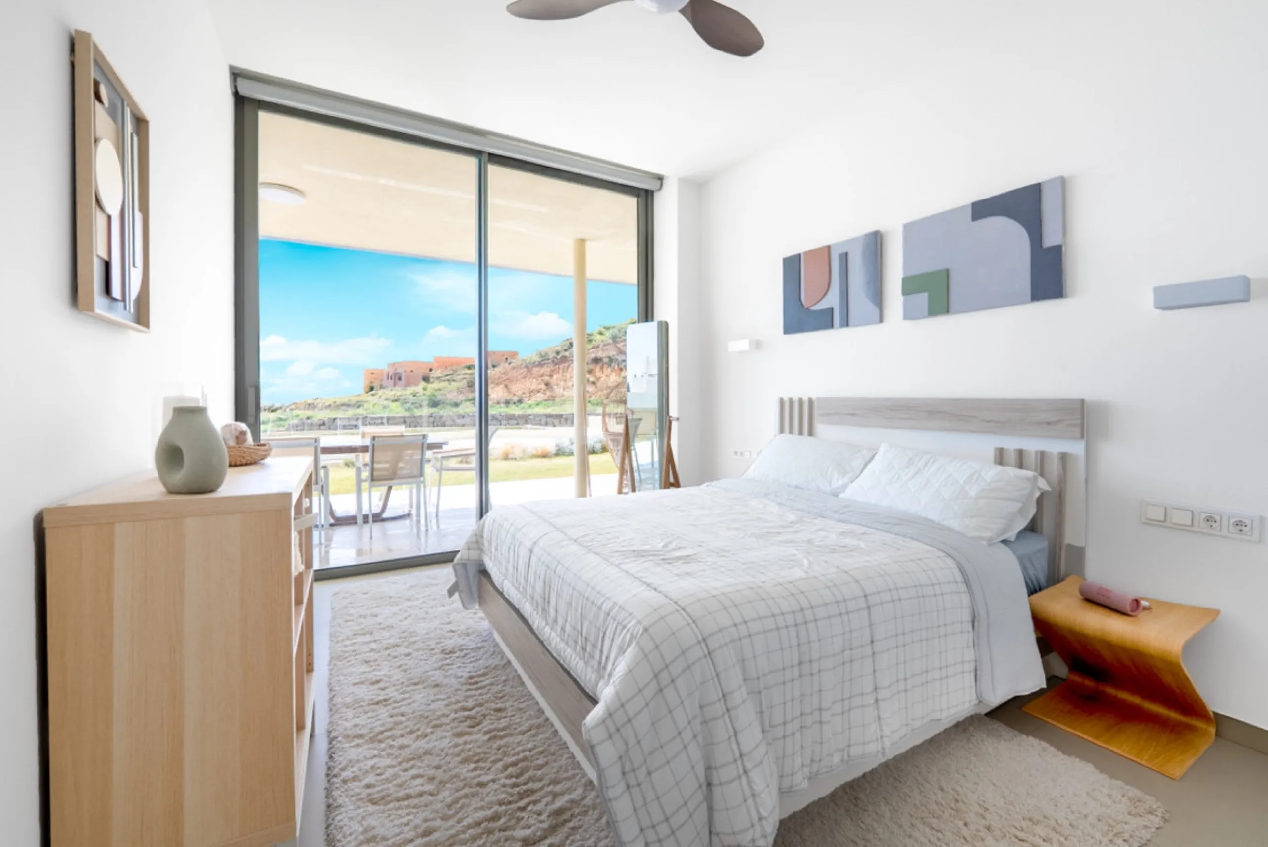 Apartment - Ground Floor Apartment в продаже в Fuengirola, Málaga. В доме 3 спален и 2 ванных комнат. Площадь дома 312 м²