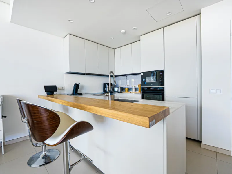 Apartment - Ground Floor Apartment в продаже в Fuengirola, Málaga. В доме 3 спален и 2 ванных комнат. Площадь дома 312 м²