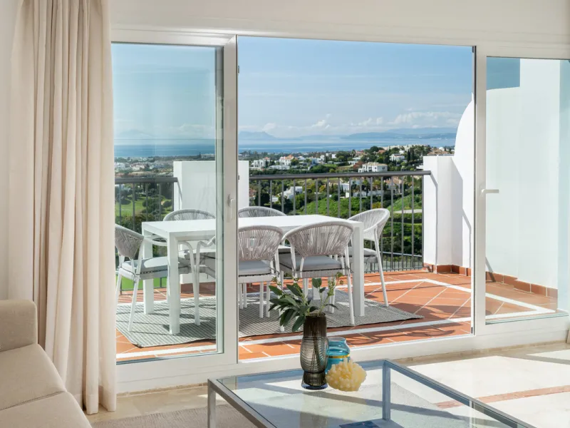 Apartment - Penthouse Duplex в продаже в Benahavís, Málaga. В доме 2 спален и 2 ванных комнат. Площадь дома 108 м²