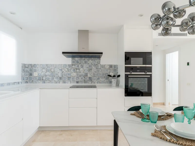 Apartment - Penthouse Duplex в продаже в Benahavís, Málaga. В доме 2 спален и 2 ванных комнат. Площадь дома 108 м²