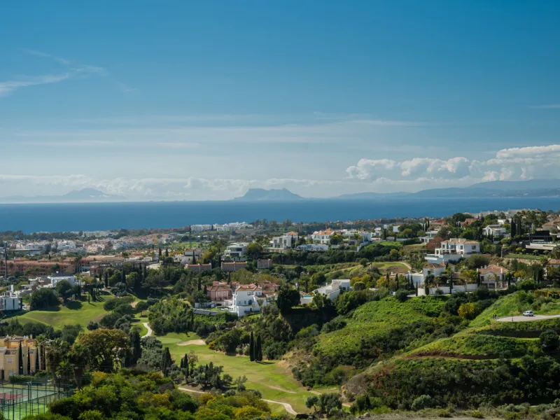 Apartment - Penthouse Duplex в продаже в Benahavís, Málaga. В доме 2 спален и 2 ванных комнат. Площадь дома 108 м²